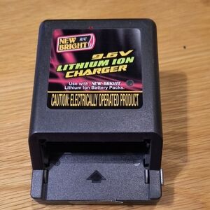 New Bright RC 9.6V Lithium Ion Battery Charger Wall Plug SGC0960500CU
